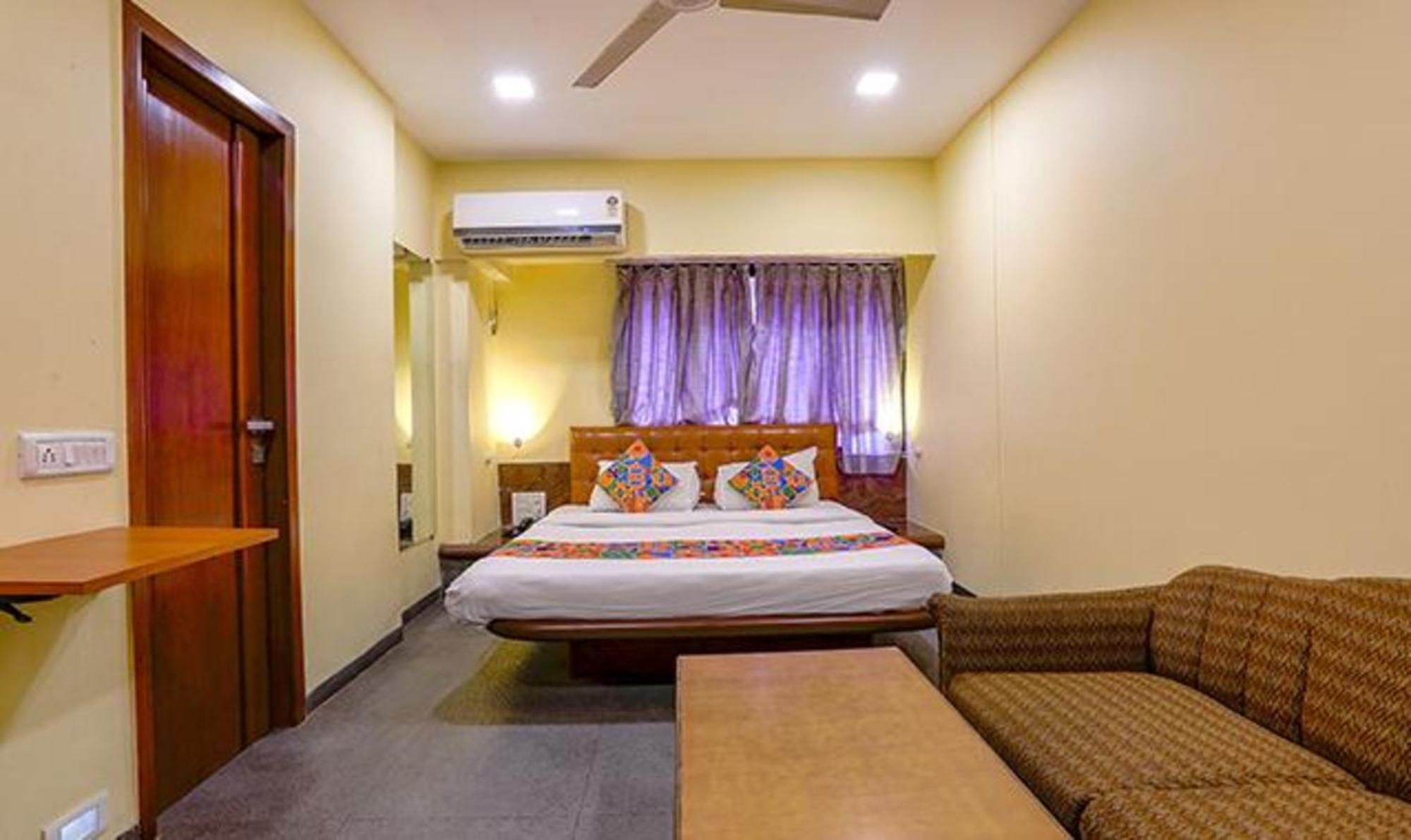 Fabexpress Jayshree - Nr Mumbai International Airport Exterior foto