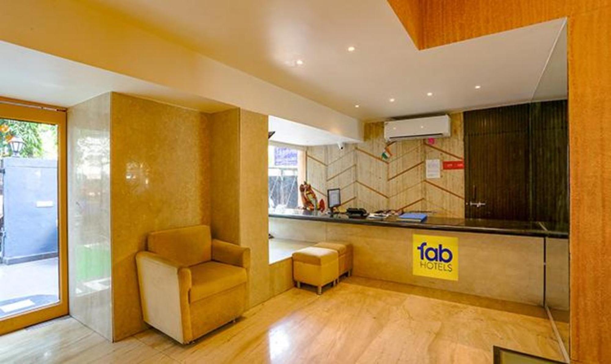 Fabexpress Jayshree - Nr Mumbai International Airport Exterior foto